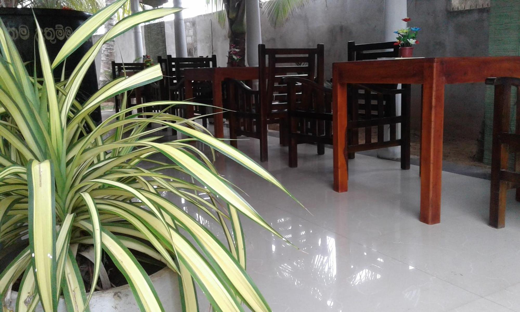 The Max Villa Negombo Exterior photo